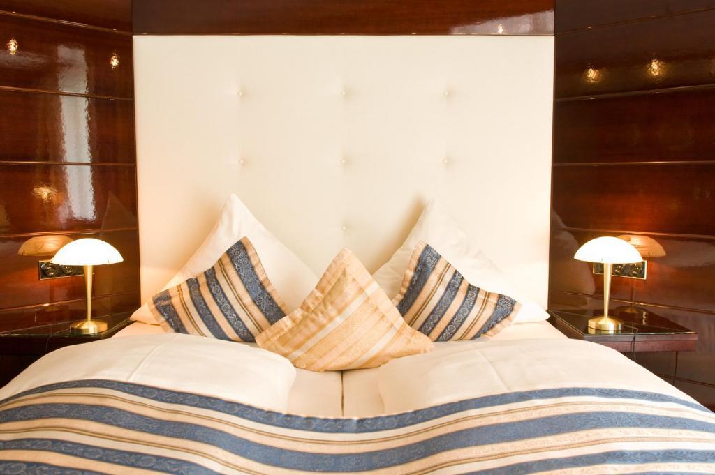 Moselstern Hotel Brixiade &Triton Cochem Habitación foto
